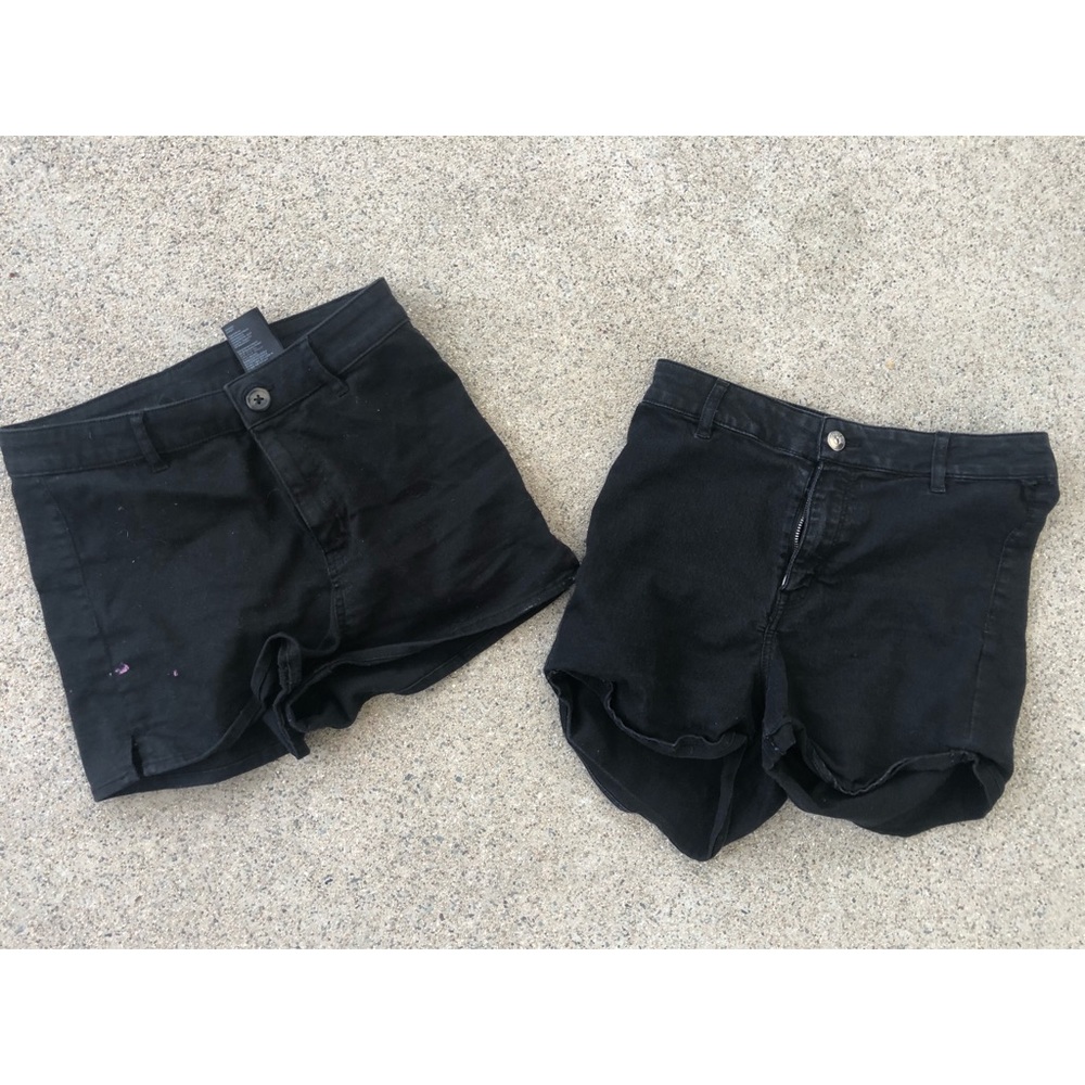 H&M shorts 2 for 1!